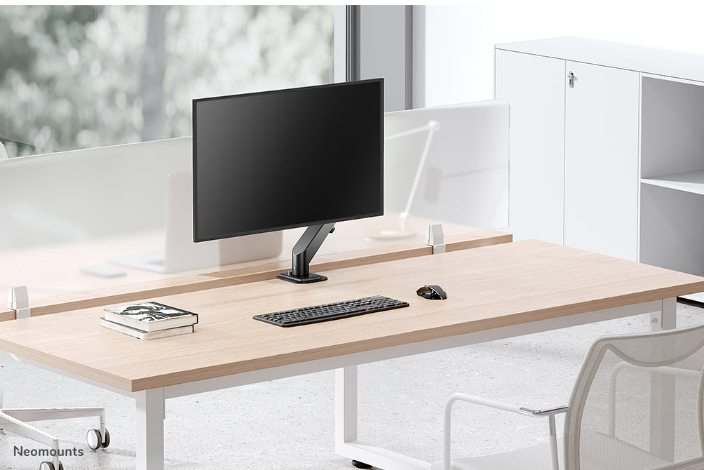 Neomounts DS70-700BL1 full motion monitor bureausteun voor 17-27 inch schermen - Zwart