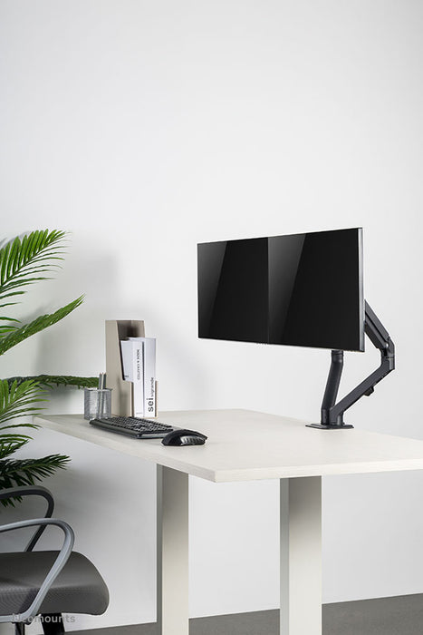 Neomounts FPMA-D650D zwart is een full motion bureausteun voor schermen t/m 27 (69 cm).