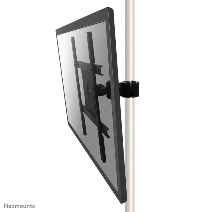 Neomounts FPMA-WP440black is een kantel- en zwenkbare paalsteun voor LCD/LED/TFT scherm t/m 52 inch (132 cm).