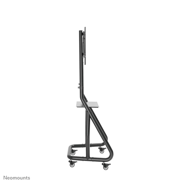 Neomounts NS-M3600black is een verrijdbaar meubel voor flat screens t/m 80 inch (203 cm).