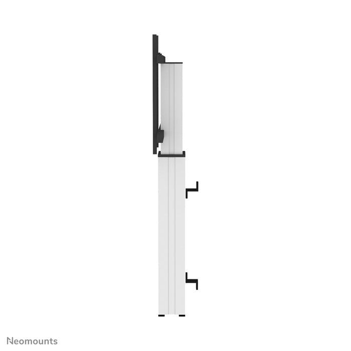 Neomounts PLASMA-W2250 zilver is een gemotoriseerde wandsteun voor schermen t/m 100 inch.